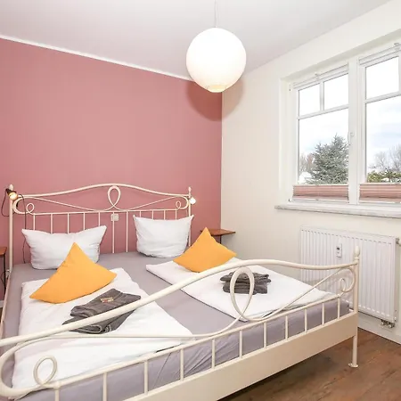 Haus Meeresbrise 4 *