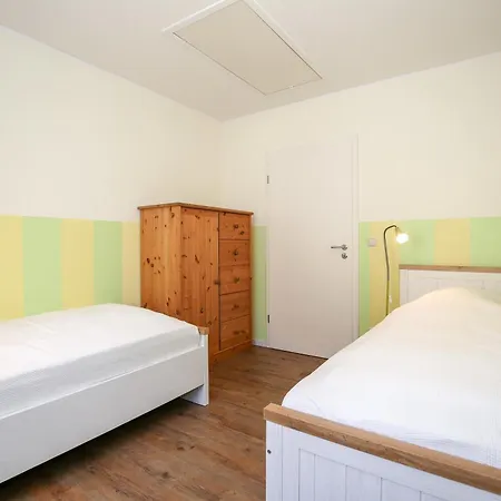 Haus Meeresbrise 4 * Kuehlungsborn